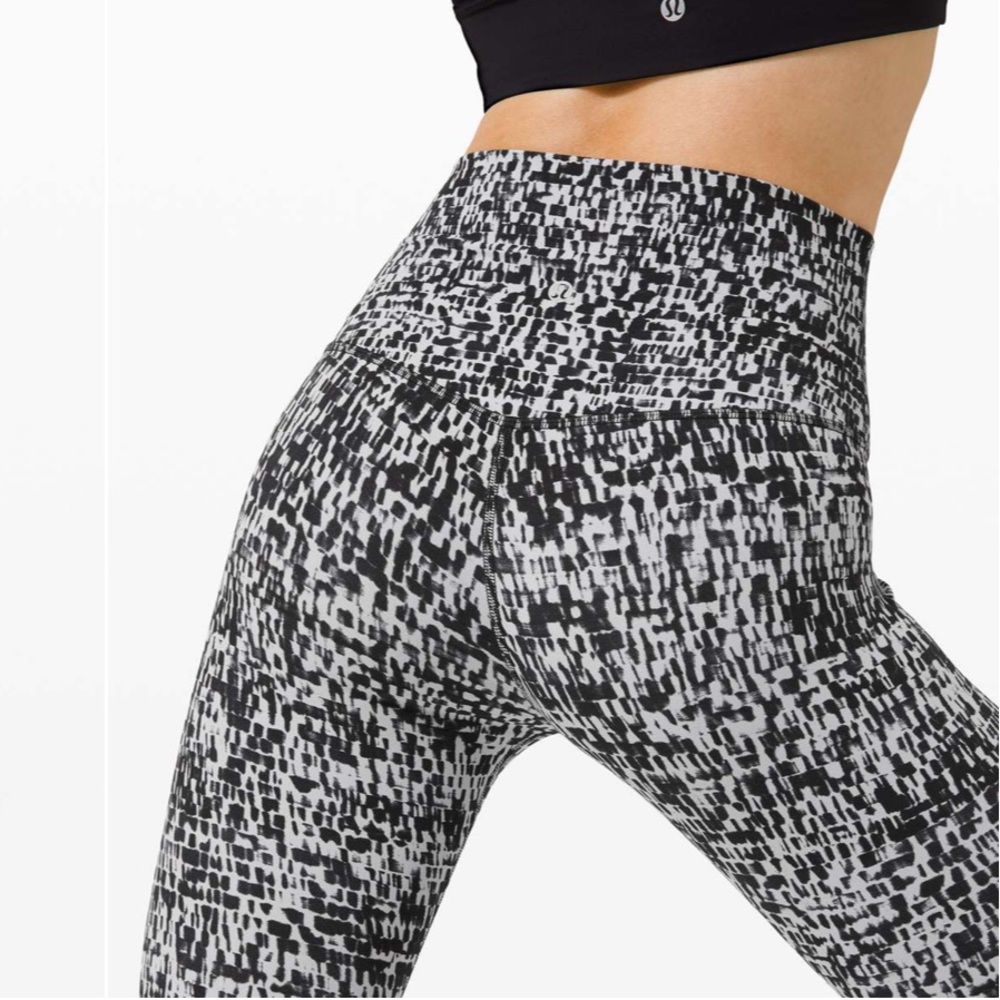 lululemon Align HR Pant 25” Urban Block Ice Grey Black Size 6 W5BYXS - Picture 3 of 8